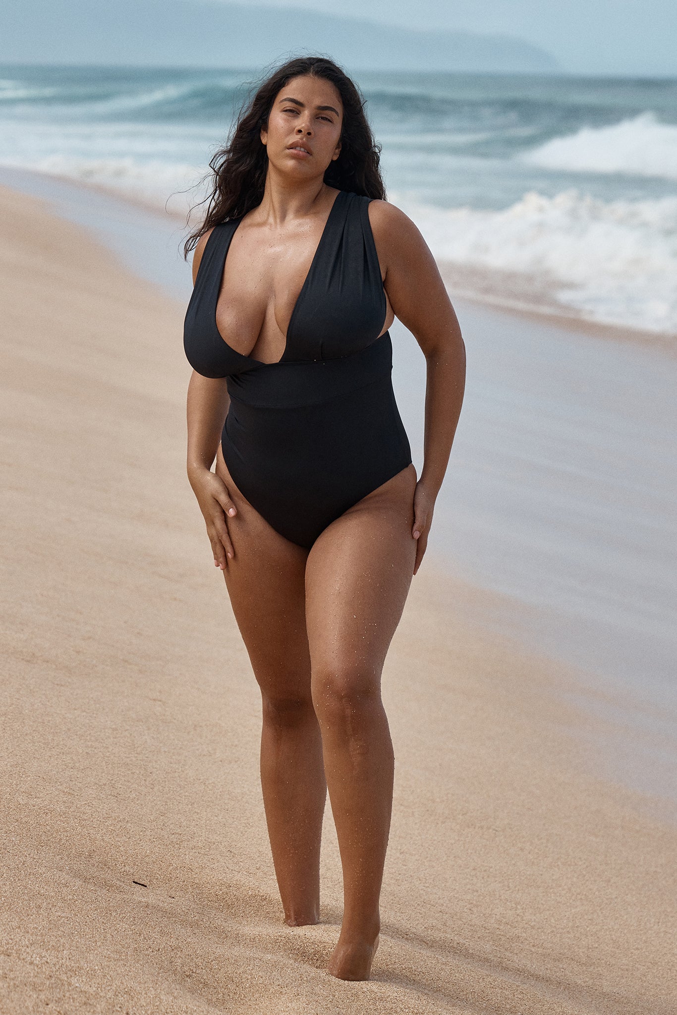 Alternative view of Aruba One Piece - Black