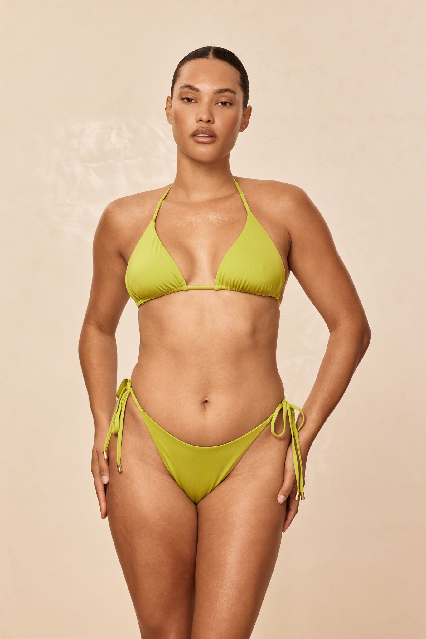 Alternative view of Palma Bottom - Apple