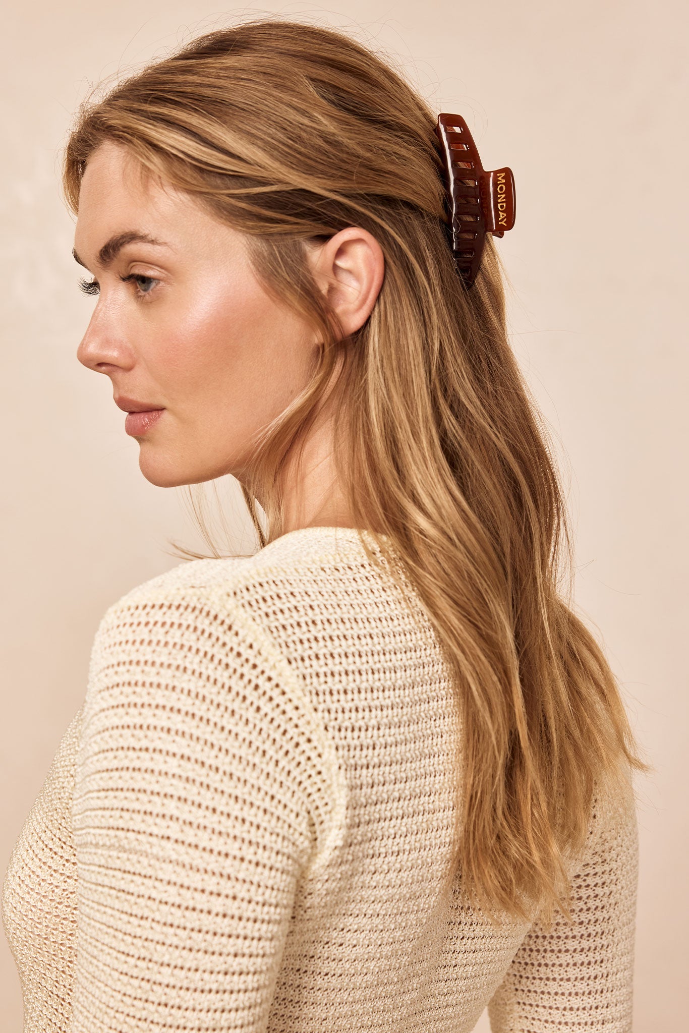 Alternative view of Brown / O/S