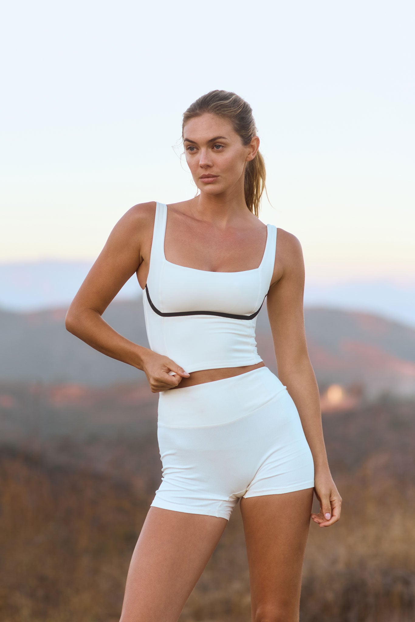 Zion Tank Ivory/Black - Image 7