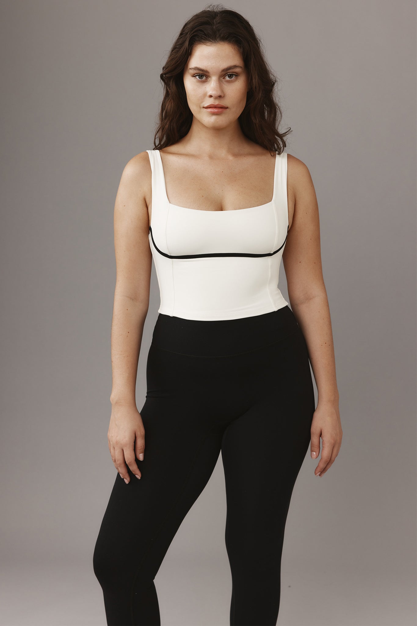 Zion Tank Ivory/Black - Image 11