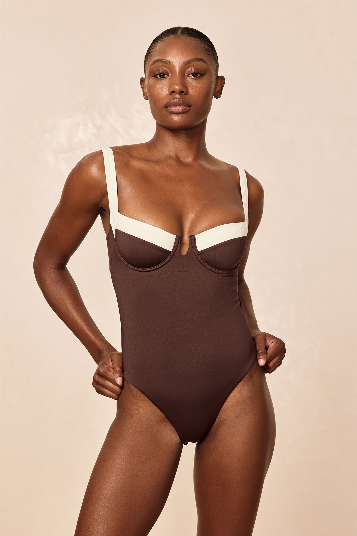 Clovelly One Piece - Espresso/Ivory - Image 7
